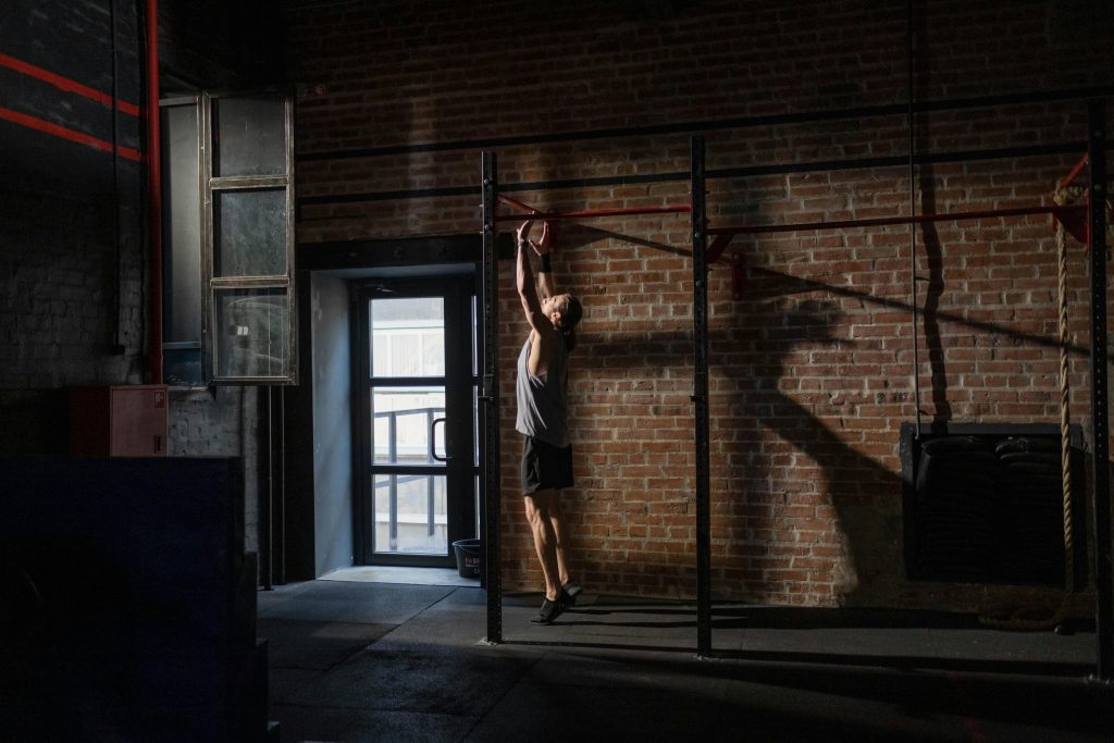 the pull ups exercise work to building strong back work out